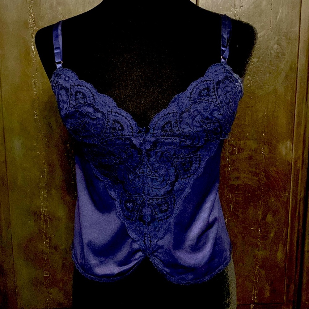 Vintage Vassarette Navy lace & satin Camisole - size M ***Refer to measurements
